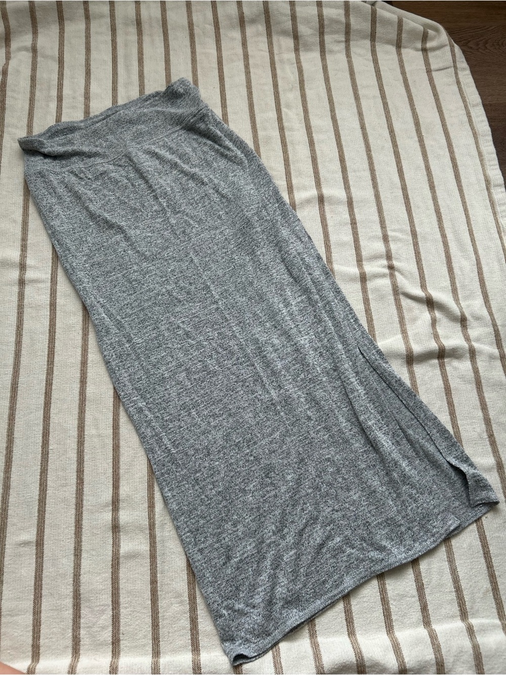 Wilfred Grey Knit Maxi Skirt